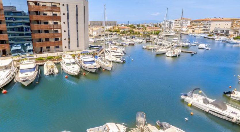 Photo of Puerto Simona