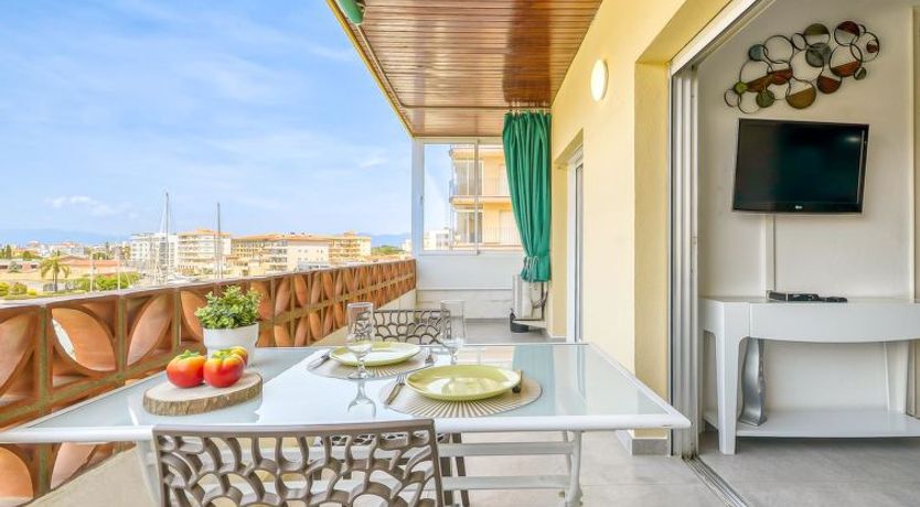 Photo of Puerto Simona