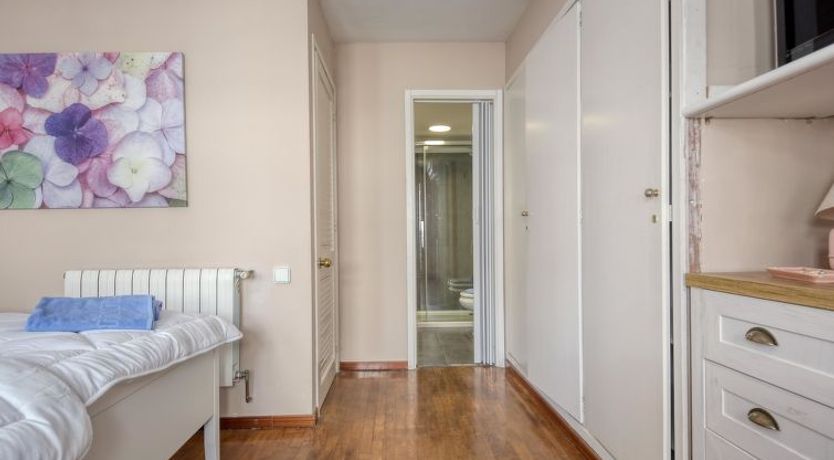 Photo of Pare Claret