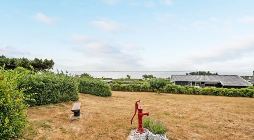 Photo of "Miriam" - 300m from the sea