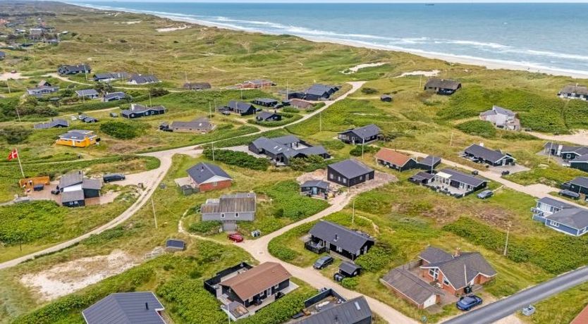 Photo of "Köbes" - 200m from the sea