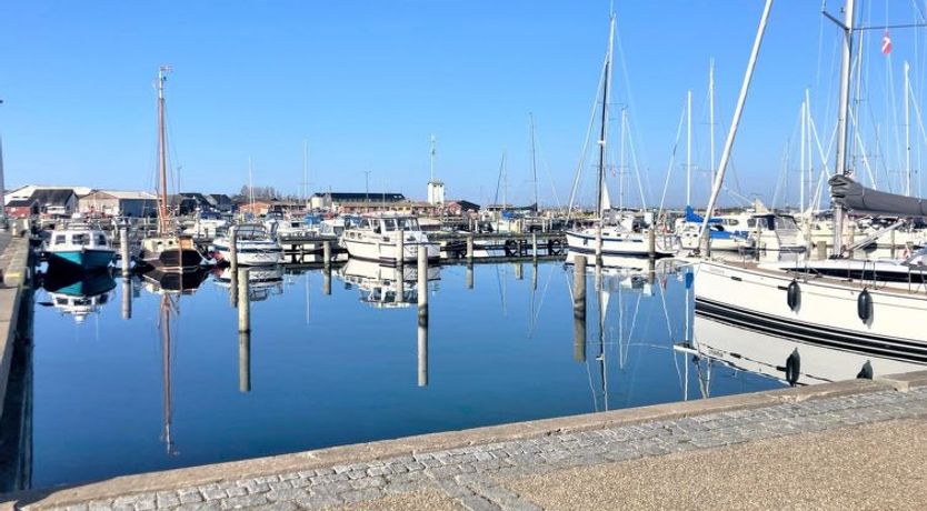 Photo of "Asmund" - 150m from the sea