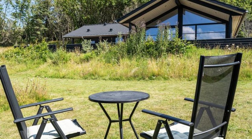 Photo of "Gunver" - 150m from the sea