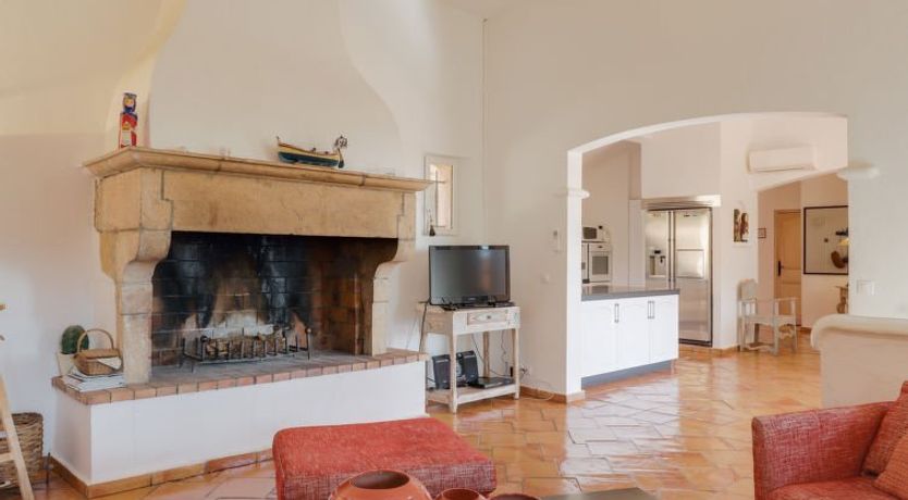 Photo of Le Petit Rouveau