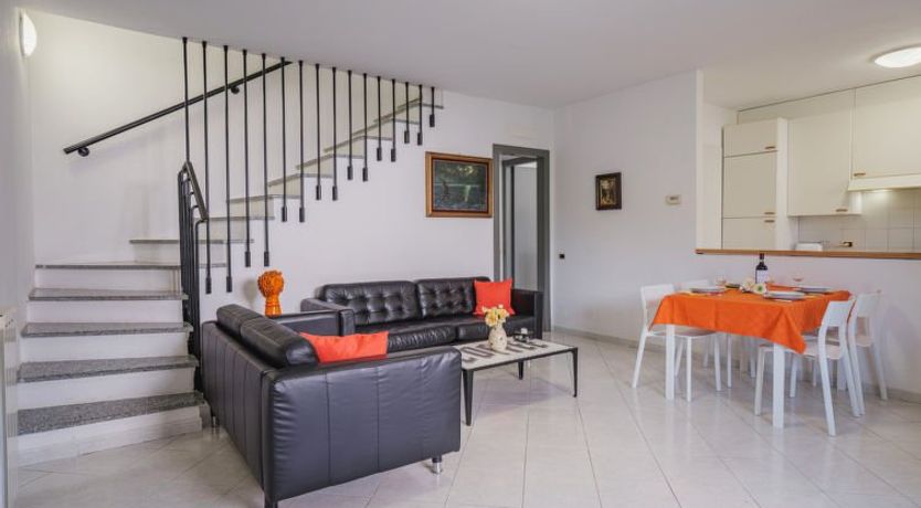 Photo of Lucerna Due Holiday Home 3