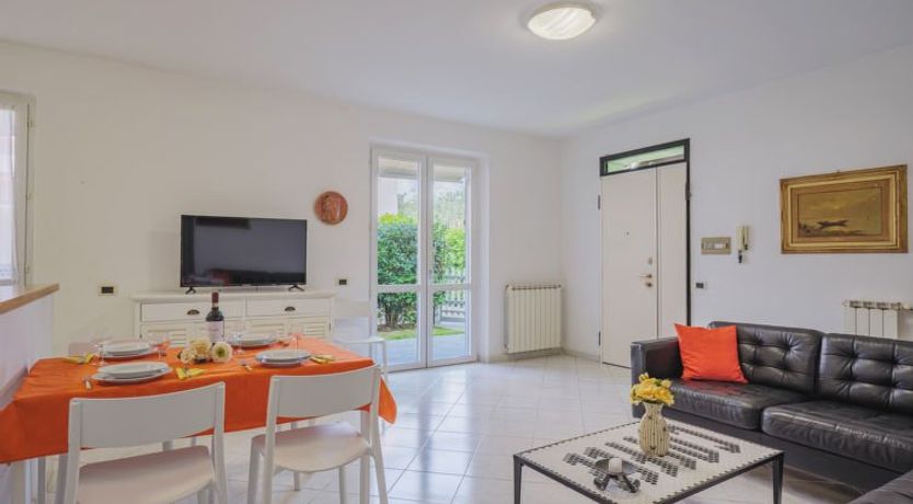 Photo of Lucerna Due Holiday Home 3