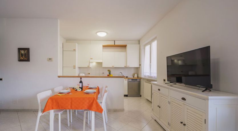 Photo of Lucerna Due Holiday Home 3