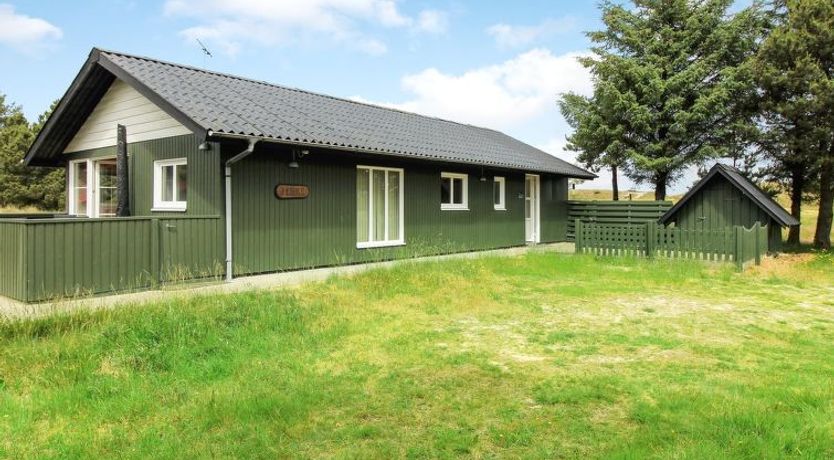 Photo of "Juste" - 2.2km from the sea