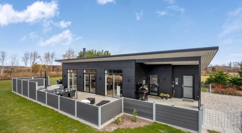 Photo of "Gela" - 1.3km to the fjord