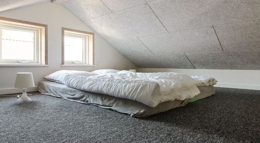 Photo of "Ethel" - 1.5km to the fjord