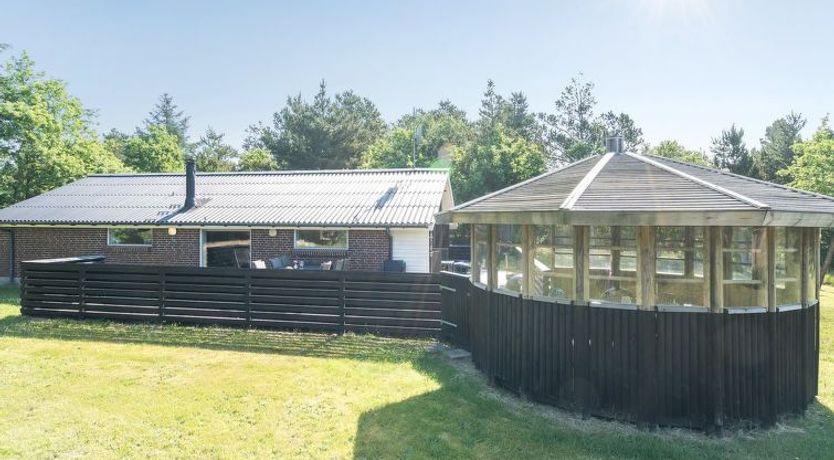 Photo of "Elinbjörn" - 1km from the sea