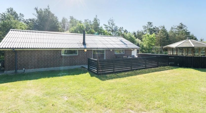 Photo of "Elinbjörn" - 1km from the sea