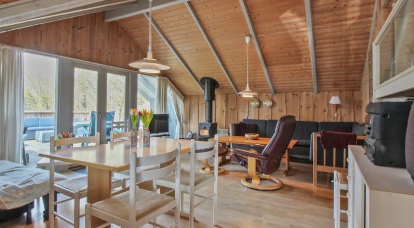 Photo of "Carlotta" - 12km from the sea