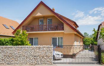 Dalma Holiday Home