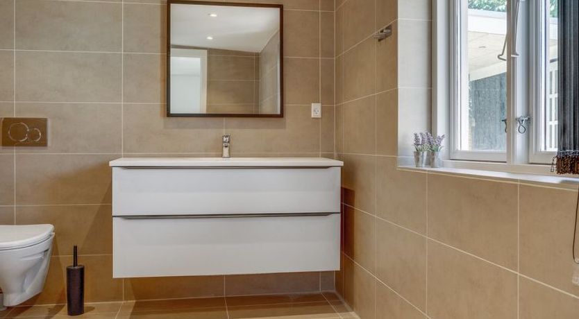 Photo of "Elnara" - 900m from the sea