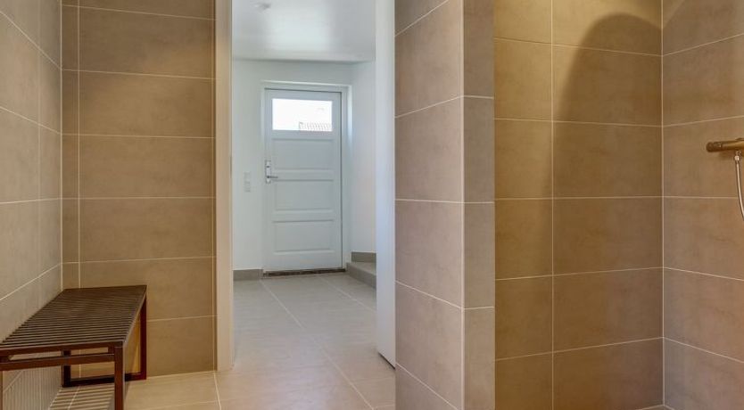 Photo of "Elnara" - 900m from the sea