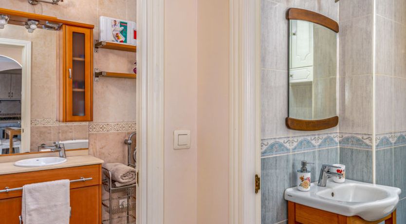 Photo of Caracas de Marbella