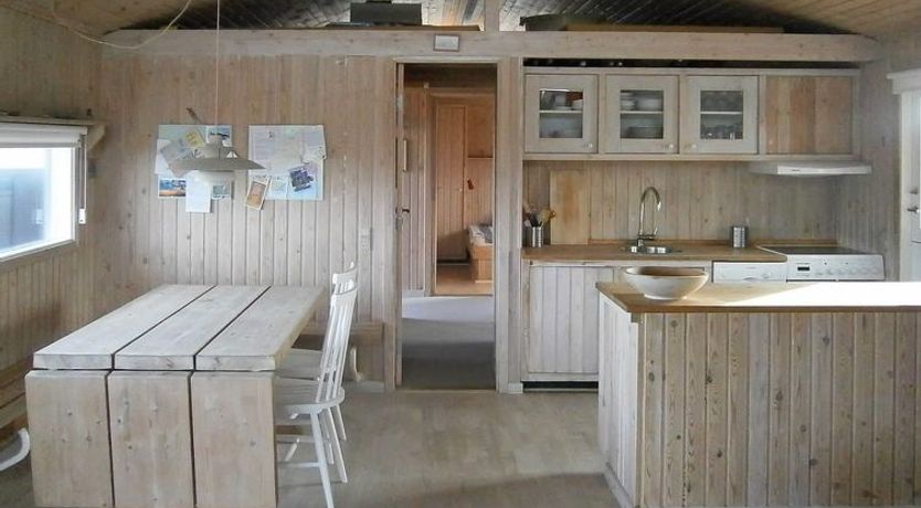 Photo of "Märta" - 300m from the sea