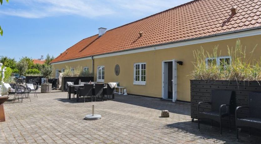 Photo of "Viivi" - 900m from the sea