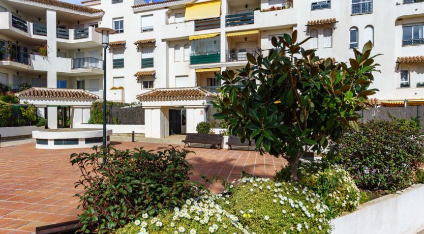 Photo of Lorcrisur Mountain view