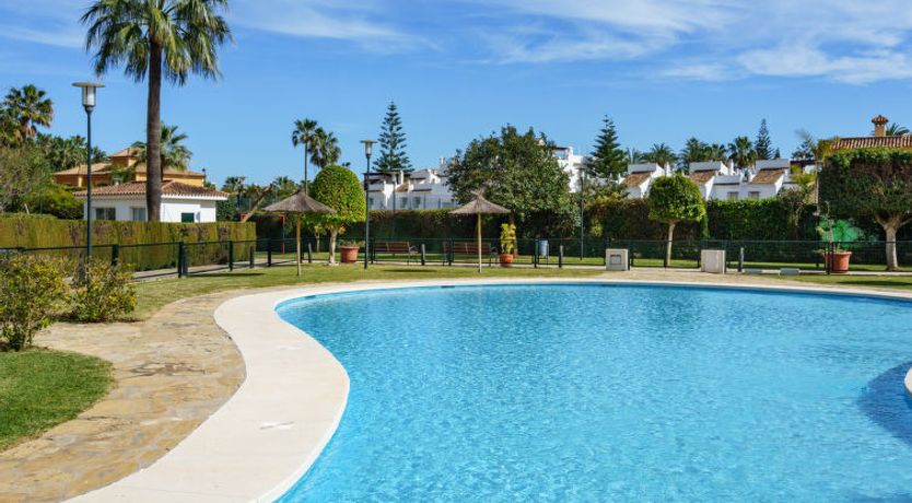 Photo of Lorcrisur Mountain view