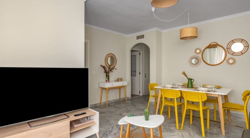 Photo of Lorcrisur Mountain view