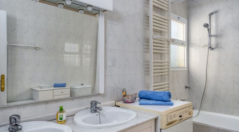 Photo of El Chaparral