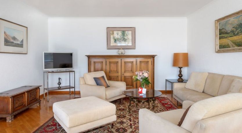 Photo of Alga Lakeview