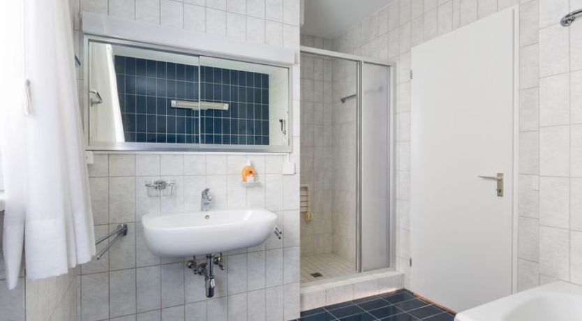 Photo of Alga Lakeview