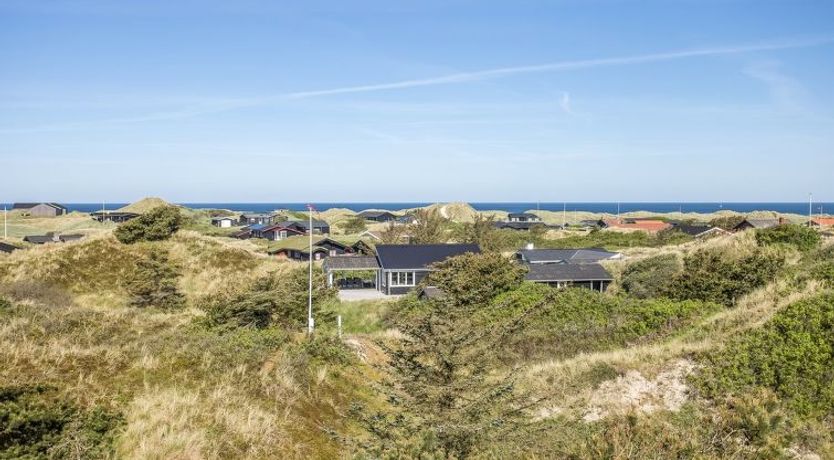 Photo of "Estefania" - 450m from the sea