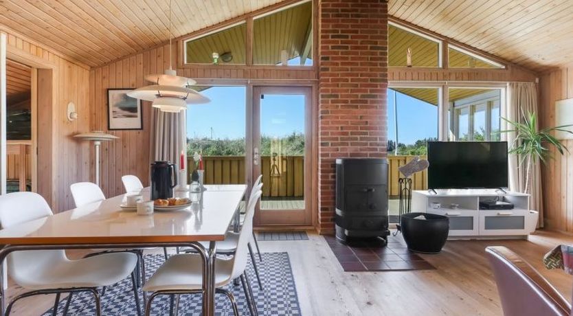 Photo of "Estefania" - 450m from the sea