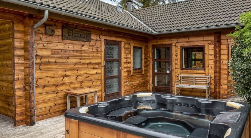 Photo of "Dora" - 180m from the sea