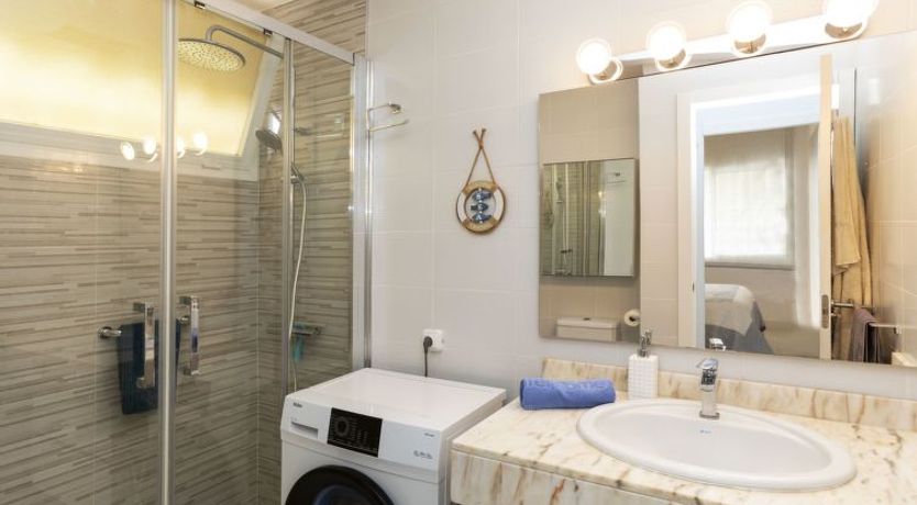 Photo of Edificio Luxor