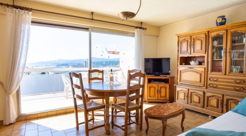 Photo of Les 3 Iles Apartment 3