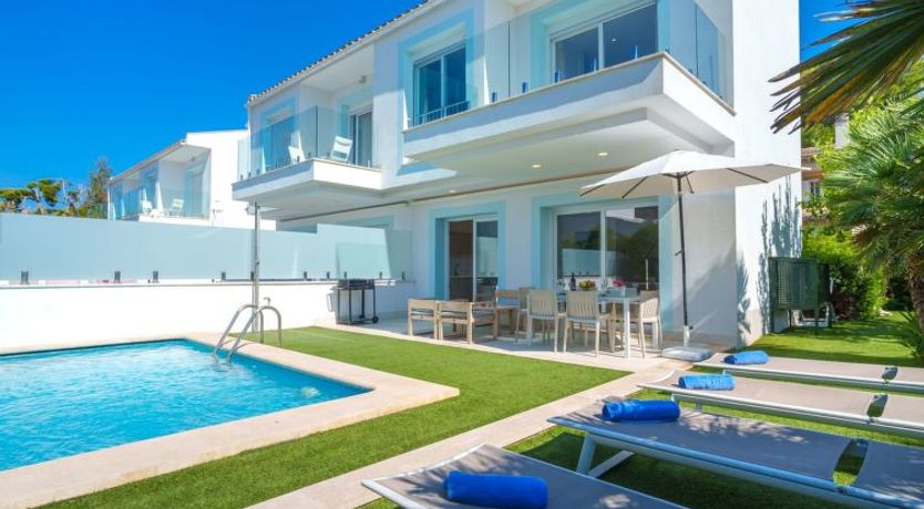 Photo of Villa del Lago 4