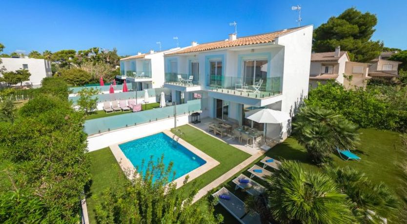 Photo of Villa del Lago 4