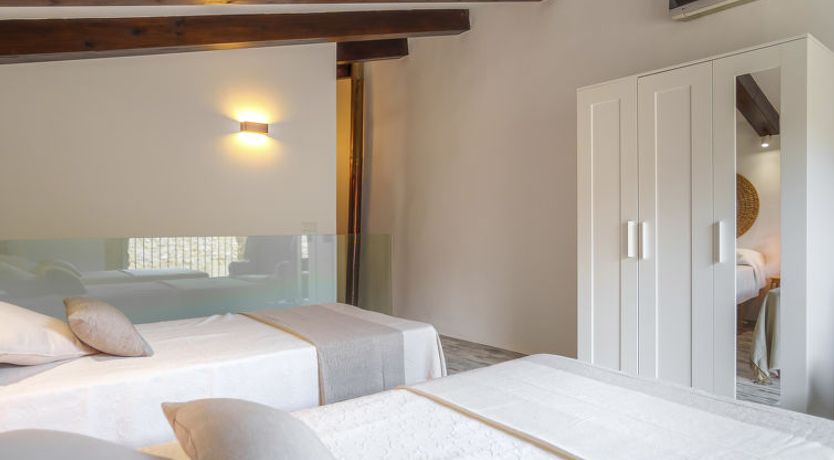 Photo of Biniarroi Charm & Quality