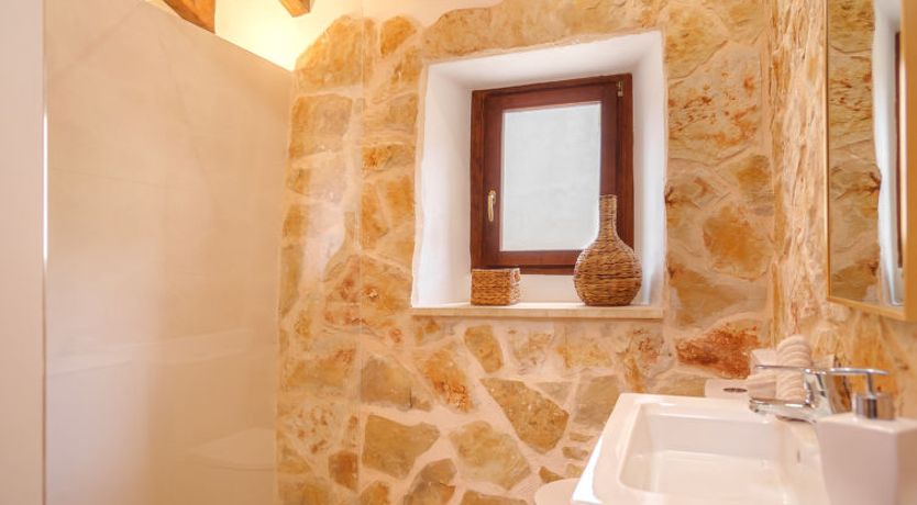 Photo of Biniarroi Charm & Quality