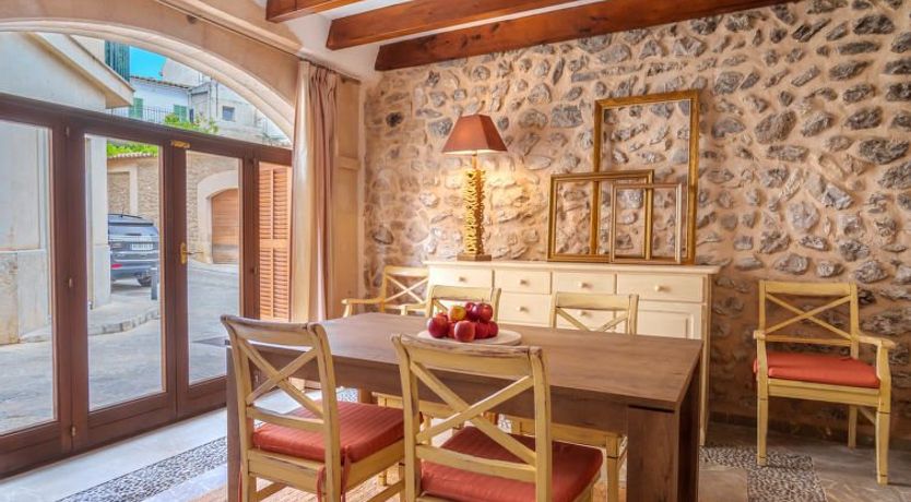 Photo of Biniarroi Charm & Quality