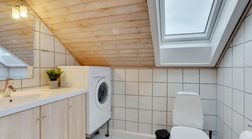 Photo of "Paula" - 2.3km from the sea