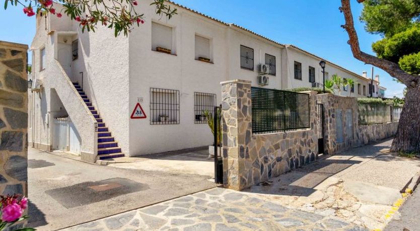 Photo of Sal y Mar IV