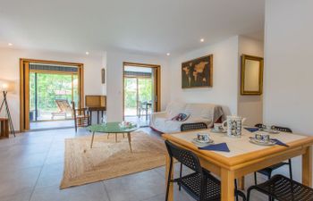 Lartigau Holiday Home