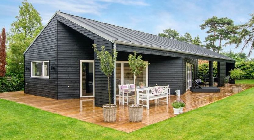 Photo of "Dorthie" - 800m from the sea