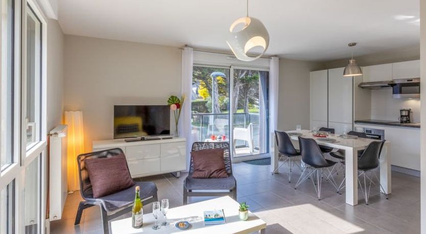 Photo of Les Cyprès