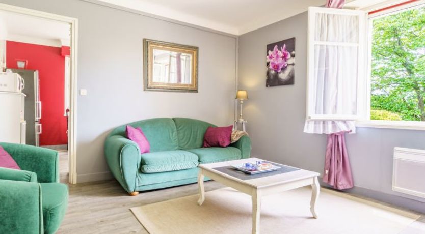 Photo of Lande Gaina