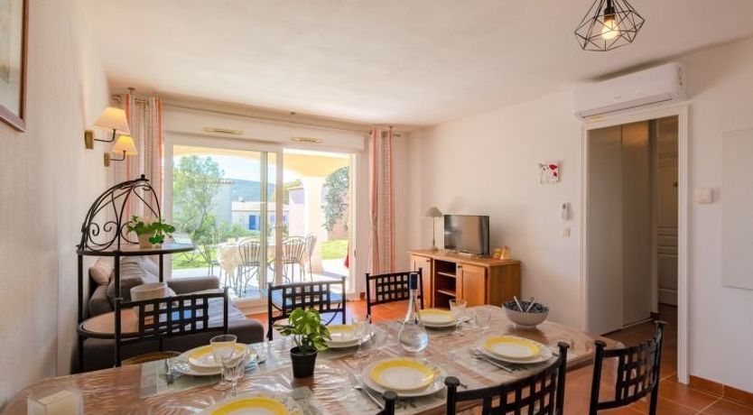 Photo of Le Domaine de Figuière Apartment 2