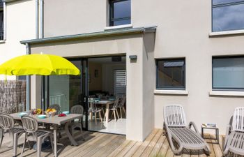 Laurus Holiday Home