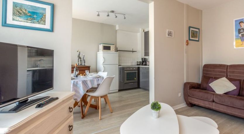 Photo of Le Maxime Apartment 2