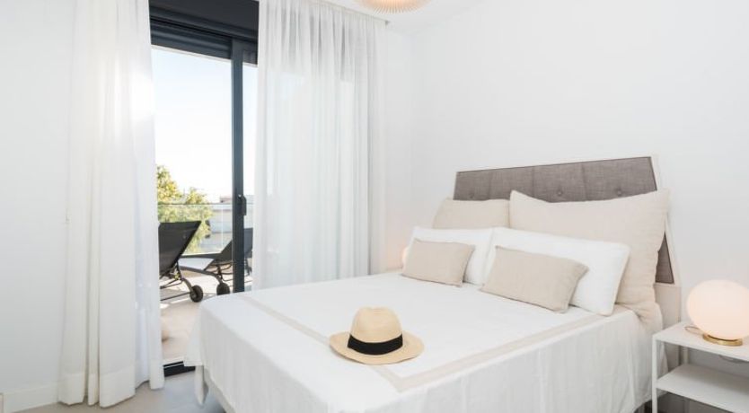 Photo of Calma Blanca