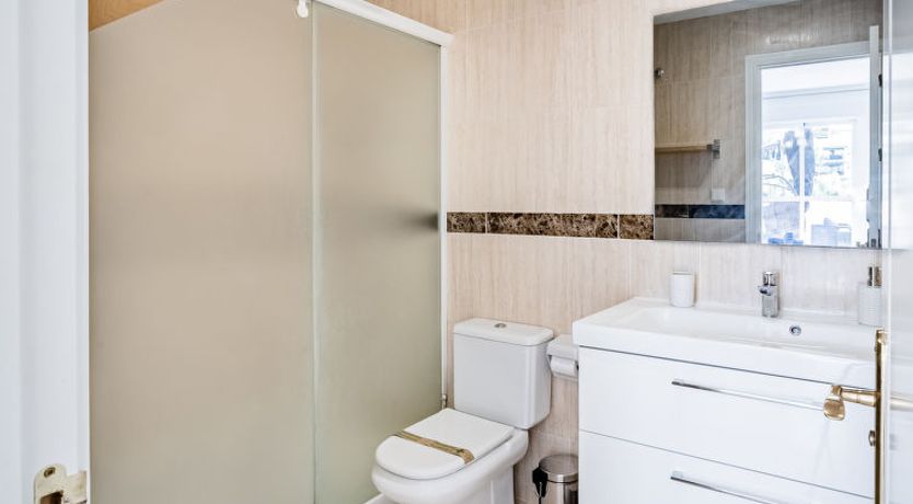 Photo of Lorcrimar V